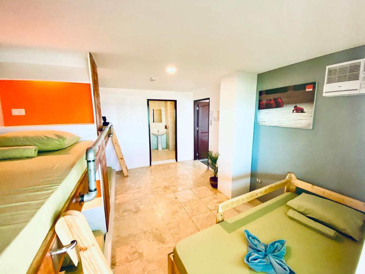 The Escape Hostel San Juan (La Union)